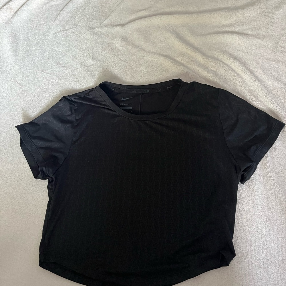 Nike Women's Black Short Sleeve Tee